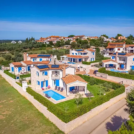 Torre Ii * Tar-Vabriga