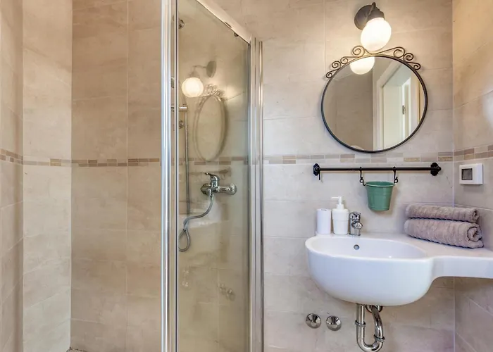 Torre Ii * Tar-Vabriga